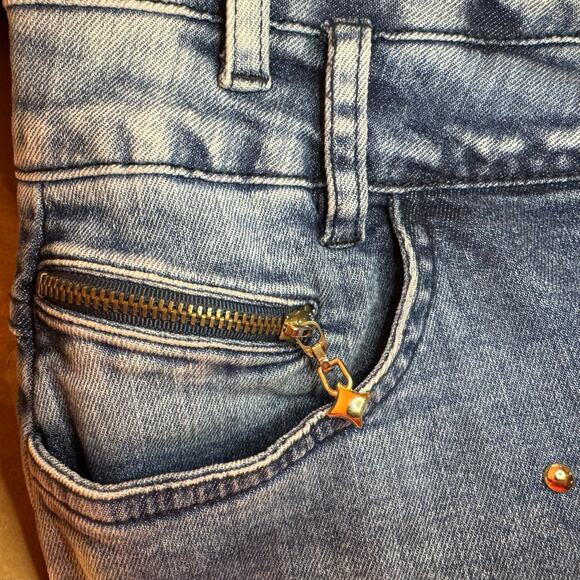 Denim Penicil Skirt Embellished with Distressing Size 6 Hapuk - Picture 4 of 6